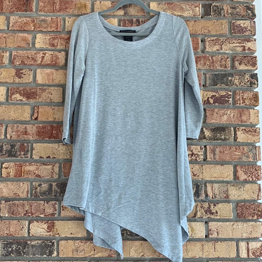 Grace Elements Asymmetrical long-line top